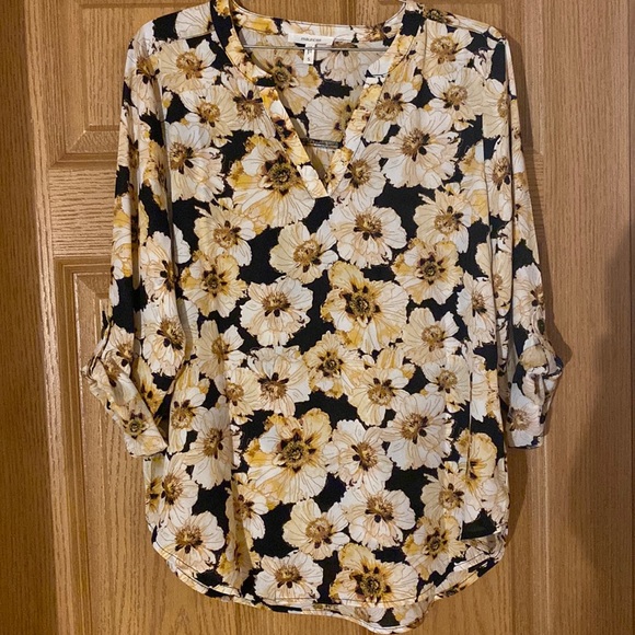 Maurices Tops - NWOT Women’s Maurice’s shirt